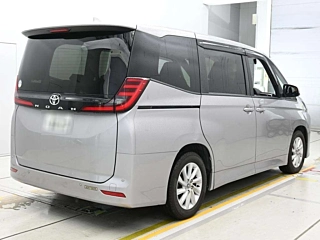 Toyota Noah G 2022
